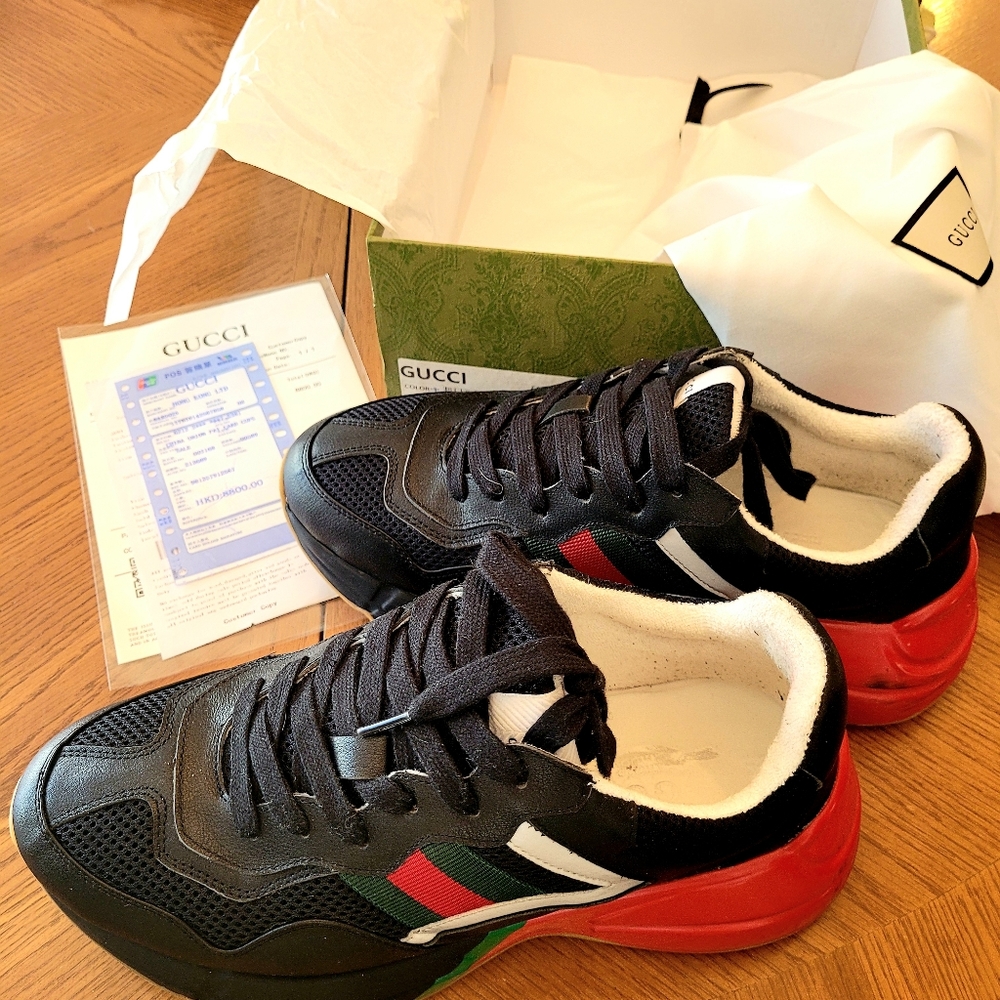 Gucci Men's Black Rhyton Low-top Sneaker - Picture 4 of 7